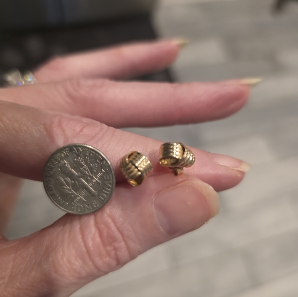 14K Yellow Gold Knot Earrings - Picture 3 of 4